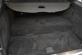 Mercedes-Benz C-Klasse Mercedes-Benz C-klasse 300e AMG Night | Head-Up | Adaptive cruise |  Stoelverwarming | 360 camera | Carplay | Keyless | Matrix LED | Trekhaak | Park Assist | Navigatie - afbeelding nr 17