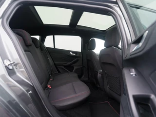 Ford Focus Ford Focus Wagon 1.0 EcoBoost 125pk ST-Line Business | Panoramadak | B&O sound  | Trekhaak - afbeelding nr 36