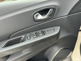 Renault Captur navi/camera airco nwe apk - afbeelding nr 12