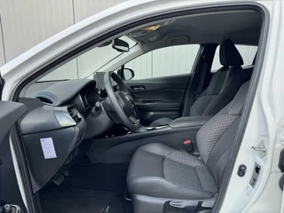 Toyota C-HR Toyota C-HR 1.8 Hybrid Dynamic - afbeelding nr 19