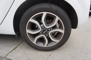 Kia Picanto KIA Picanto 1.0 CVVT 67pk 5-zits DynamicLine Navigatie Camera LM velgen - afbeelding nr 7