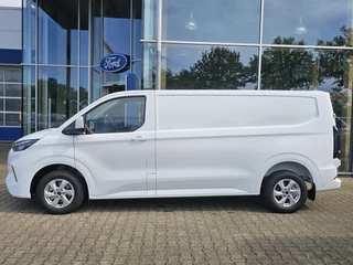 Ford Transit Custom Ford Transit Custom 300 2.0 TDCI L2H1 Limited Nieuw | 136pk | Trekhaak | Climate control | LED koplampen | Stoelverwarming | Uit voorraad leverbaar! - afbeelding nr 2