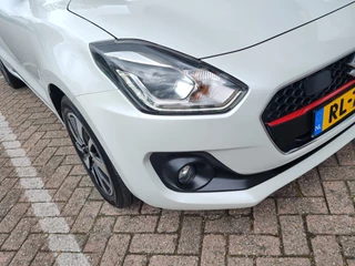 Suzuki Swift Suzuki Swift 1.0 BOOSTERJET STIJL AUTOMAAT Navi | Clima | Cruise - afbeelding nr 37