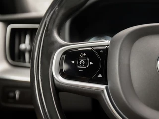 Volvo XC60 255Pk Automaat (PANORAMADAK, APPLE CARPLAY, MEMORY SEATS, LEDER, CAMERA, ADAPTIVE CRUISE, STOELVERWARMING, KEYLESS, NIEUWE APK, NIEUWSTAAT) - afbeelding nr 20