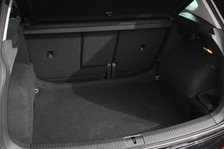 Volkswagen Tiguan Volkswagen Tiguan 1.5 TSI 150pk DSG Comfortline Volkswagen Tiguan 1.5 TSI 150pk DSG ACT Comfortline | Navigatie | Apple Carplay/Android Auto | Climate Control | Electrische achterklep | Digitale Cockpit - afbeelding nr 24