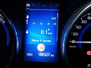 Toyota Auris Toyota Auris 1.8 Hybrid Touring Sports Executive / Pano - afbeelding nr 74