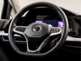 Volkswagen Golf Volkswagen Golf Variant 1.0 TSI Luxury Sport (APPLE CARPLAY, GROOT NAVI, SFEERVERLICHTING, STUUR/STOELVERWARMING, SPORTSTOELEN, KEYLESS, PARKEERSENSOREN, NIEUWSTAAT) - afbeelding nr 16