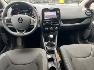 Renault Clio Renault Clio 0.9 TCe ZEN 5-DRS. + AIRCO/CRUISE CONTR./NAVIGATIE - afbeelding nr 6