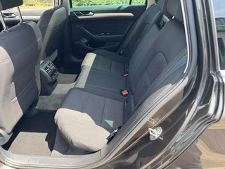 Volkswagen Passat Volkswagen Passat Variant 1.6 TDI/DSG/PANO-DAK/CAMERA/PDC/ - afbeelding nr 21