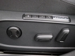 Volkswagen Golf Volkswagen Golf 1.5 eHybrid Style Edition 204PK DSG Pano-Schuifdak, Adaptieve Cr - afbeelding nr 39