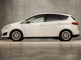 Ford C-MAX Ford C-MAX 2.0 Plug-in Hybrid Titanium Plus 185Pk Automaat (PANORAMADAK, GROOT NAVI, CLIMATE, CAMERA, LEDEREN SPORTSTOELEN, GETINT GLAS, ELEK ACHTERKLEP, KEYLESS, NIEUWE APK, NIEUWSTAAT) - afbeelding nr 2