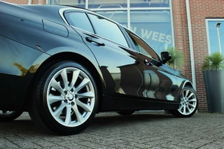 BMW 3 Serie ➡️ BMW 3-serie 320i F30 Centennial High Executive Sedan Facelift | 184 pk | NL auto | 2e eigenaar | 4 cilinder | LED | Leer | Navi | Camera | Sporstuur | Cruise control | Climate control - afbeelding nr 47