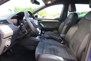 SEAT Ibiza SEAT Ibiza 1.0 TSI FR Limited Edition 5drs. Clima, NAVI, Camera, Leer, Beats audio - afbeelding nr 5