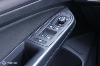 Volkswagen Golf Volkswagen Golf 1.5 eTSI DSG Style Apple/Android Panodak LED - afbeelding nr 30