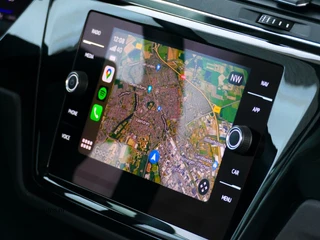 Volkswagen Touran Volkswagen Touran 1.5 TSI 150PK 7P CARPLAY NAVI CAMERA LED ELEK.KLEP VIR.COCKPIT DODE.HOEK DET. STOELVERW KEYLESS 7P 7PERS 11/2024 