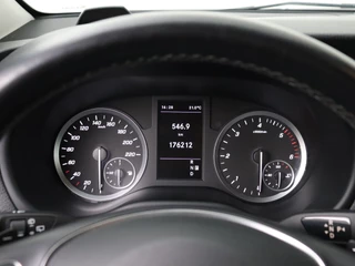 Mercedes-Benz Vito | Navigatie | Camera | 2500Kg Trekhaak - afbeelding nr 9
