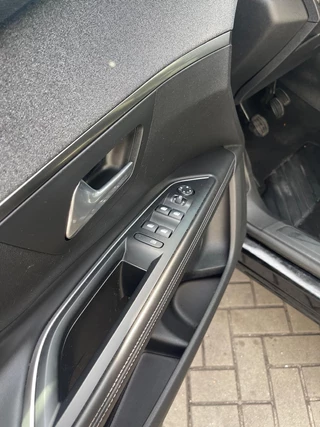 Peugeot 5008 Peugeot 5008 1.2 PureTech Allure - afbeelding nr 27