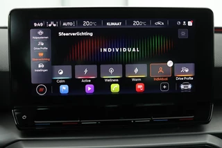 SEAT Leon SEAT Leon 1.0 TSI FR Launch Edition | Carplay |  Stoel & stuurverwarming | Adaptive cruise | Camera | Full LED | Keyless | Navigatie | Park Assist - afbeelding nr 19