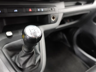 Toyota ProAce Toyota PROACE 95pk Long L3H1 Cruise control Trekhaak Airco  Sidebars Radio Bluetooth Euro6 - afbeelding nr 19