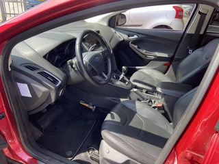 Ford Focus Ford Focus Wagon 1.0 Titanium - afbeelding nr 6