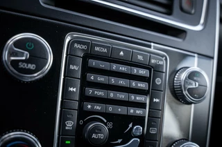 Volvo V60 Volvo V60 1.5 T3 Nordic+*AUTOMAAT*NAVI*R-DESIGN*NAP*TREKHAAK - afbeelding nr 44