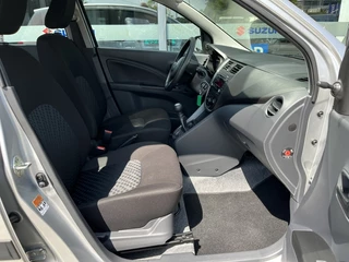 Suzuki Celerio Suzuki Celerio 1.0 Comfort | Airco | Radio/CD-speler | Stootlijsten - afbeelding nr 12