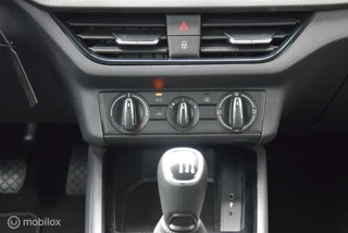 Škoda Scala Skoda Scala 1.0 TSI Ambition Airco Cruise Apple Carplay Parkeersensoren - afbeelding nr 16