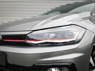 Volkswagen Polo Volkswagen Polo 2.0 TSI GTI Pano Beats Navi Cruise CarPlay - afbeelding nr 4