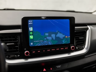 Kia Stonic (APPLE CARPLAY, GROOT NAVI, CLIMATE, ADAPTIVE CRUISE, SPORTSTOELEN, KEYLESS, CAMERA, GETINT GLAS, LM VELGEN, NIEUWSTAAT) - afbeelding nr 26