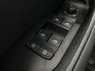 Škoda Superb Škoda Superb Combi 1.4 TSI iV Business Edition Plus | Trekhaak | 18