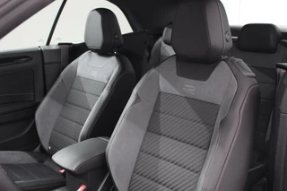 Volkswagen T-Roc Volkswagen T-Roc Cabrio 1.5 TSI 150pk DSG R-Line | Navigatie | Apple Carpaly/Android Auto | Parkeersensoren | Camera | Adaptive Cruise Control | Stoelverwarming | Climate Control - afbeelding nr 13