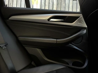 BMW X3 BMW X3 xDrive20i High Executive | Leer | Sportstoelen | DAB | Cruise control | LED verlichting | Stoelverwarming | Elektrisch bedienbare achterklep | 20 inch lichtmetalen velgen | Parkeersensoren voor en achter - afbeelding nr 43