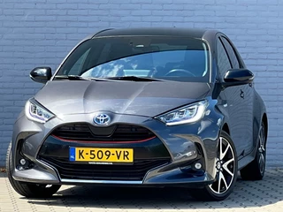 Toyota Yaris Toyota Yaris 1.5 Hybrid Executive Automaat | Pano | Navi | NL auto - afbeelding nr 2