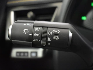 Lexus UX - afbeelding nr 36