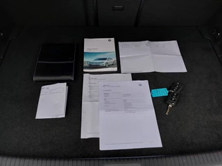 Volkswagen e-Golf e-Golf 136pk Automaat 5-Deurs | Warmtepomp | Navi | Apple Carplay+Android Auto | Clima | Adap. Cruise | Led Koplampen | Pdc V+A | Stoelverwarming | Privacy Glass | 17''lm | Trekhaak - afbeelding nr 35