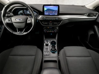 Ford Focus Automaat (PANORAMADAK, APPLE CARPLAY, GROOT NAVI, STUUR/STOELVERWARMING, GETINT GLAS, ADAPTIVE CRUISE, TREKHAAK, PARKEER ASSISTENT, NIEUWE APK, NIEUWSTAAT) - afbeelding nr 6