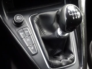 Ford Focus Ford Focus 1.0 Titanium Edition met Navi en WinterPack - afbeelding nr 19