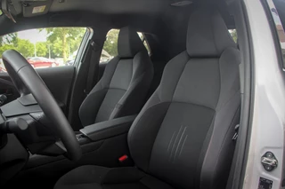 Toyota C-HR Toyota C-HR 1.8 Hybrid 140 First Edition | Camera | Adaptive Cruise - afbeelding nr 27