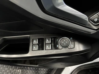 Ford Focus Ford Focus Wagon 1.0 EcoBoost Trend Edition Business Airco| Cruise |Navi | PDC | Trekhaak - afbeelding nr 24