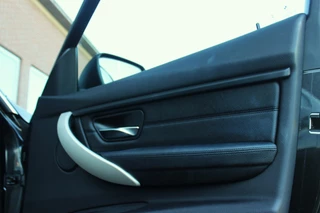 BMW 3 Serie ➡️ BMW 3-serie 320i F30 Centennial High Executive Sedan Facelift | 184 pk | NL auto | 2e eigenaar | 4 cilinder | LED | Leer | Navi | Camera | Sporstuur | Cruise control | Climate control - afbeelding nr 38