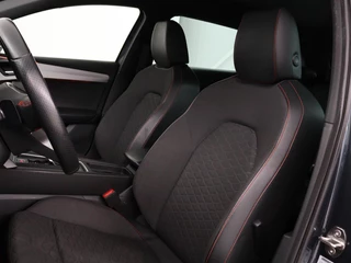 SEAT Leon SEAT Leon 1.4 TSI eHybrid PHEV FR | Trekhaak | Carplay |  Full LED | Navigatie | Sportstoelen | Climate control | Parkeerhulp | Cruise control - afbeelding nr 5