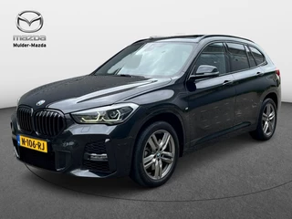 BMW X1 BMW X1 xDrive20i High Executive AT M-pakket PANO | PDC - afbeelding nr 1