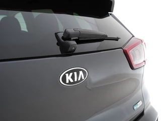 Kia e-Niro (INCL.BTW) Aut. *FULL-LEATHER | JBL-AUDIO | FULL-LED | NAVI-FULLMAP | DAB | ADAPT.CRUISE | CAMERA | MEMORY-PACK | LANE-ASSIST | KEYLESS | DIGI-COCKPIT | SHIFT-PADDLES | COMFORT-SEATS | 17