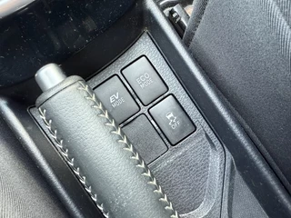 Toyota Yaris Toyota Yaris 1.5 Hybrid Lease Navi Keyless Led - afbeelding nr 15