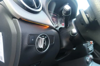 Mercedes-Benz B-Klasse Mercedes B-klasse 180 Aut f-1|PANORAMADAK|TREKHAAK|STOELVERWARMING|XENON-LED|FACELIFT|ZEER MOOI - afbeelding nr 9