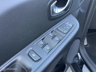 Renault Clio Renault Clio 220pk R.S. Trophy RS18|RIJKLAAR|BOSE|LEER|NR299 - afbeelding nr 27