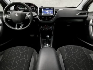 Peugeot 2008 Automaat (PANORAMADAK, NAVIGATIE, ARMSTEUN, CRUISE, SPORTSTOELEN, XENON, PARKEERSENSOREN, DAKRAILS, NIEUWE APK, NIEUWSTAAT) - afbeelding nr 6