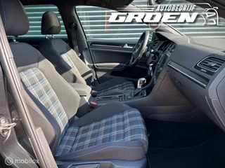 Volkswagen Golf Volkswagen Golf 1.4 TSI GTE PANO|CARPLAY|CAMERA|LED| NLAUTO - afbeelding nr 33