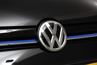 Volkswagen e-Golf Volkswagen e-Golf Automaat 136pk  | Navigatie | Climate Control | Virtuele Cockpit | Camera | Keyless | Stoelverwarming | Parkeer Sensoren | Cruise Control Adaptive | Lichtmetalen velgen 17