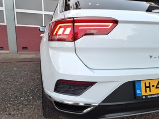 Volkswagen T-Roc Volkswagen T-Roc 1.5 TSI 150 Pk Style Business Dsg Autom. NL auto ! - afbeelding nr 25